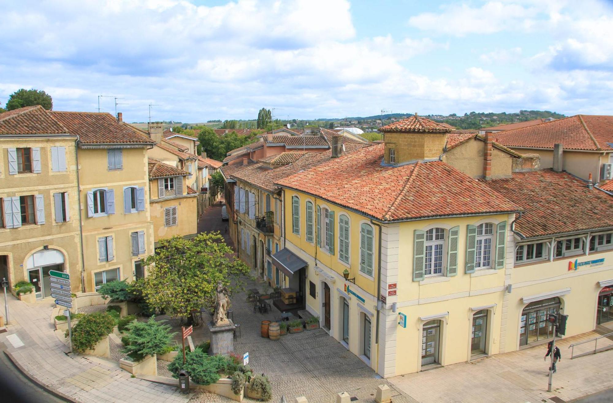 Villaret - Tres Spacieux En Coeur De Ville Auch Bagian luar foto